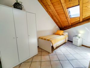 23853171-Ferienwohnung-8-Gravedona-300x225-2