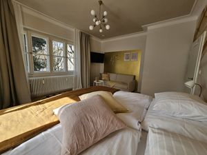 24050544-Ferienwohnung-6-Graz-300x225-3