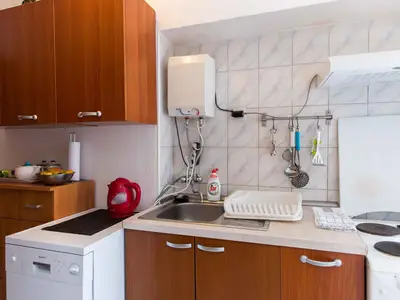 Ferienwohnung für 5 Personen (54 m²) in Grebaštica 9/10
