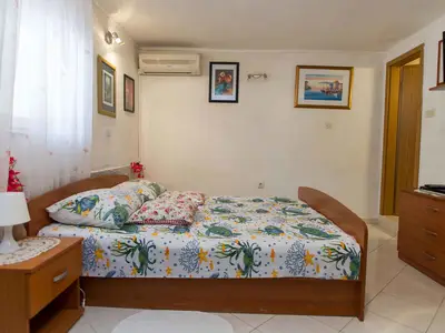 Ferienwohnung für 5 Personen (52 m²) in Grebaštica 1/10