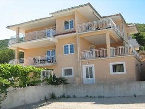 Ferienwohnung mit Schlafzimmer (90 m²) in Grebaštica