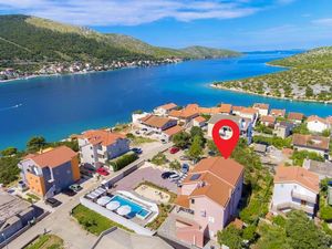 Ferienwohnung für 8 Personen (105 m²) in Grebaštica