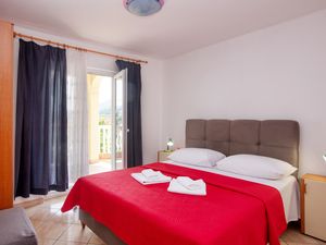 Ferienwohnung für 4 Personen (50 m²) in Grebaštica