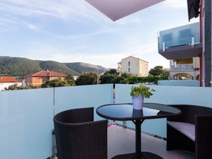 Ferienwohnung für 8 Personen (72 m&sup2;) in Grebaštica