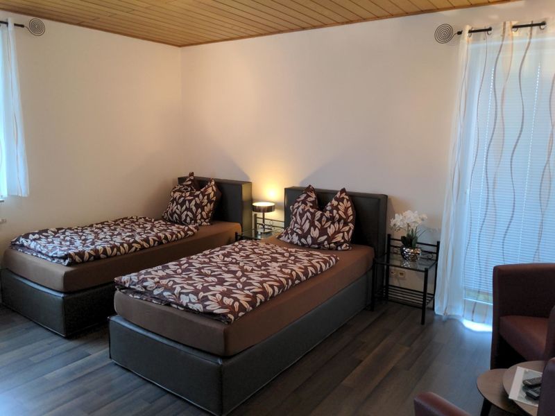 23953270-Ferienwohnung-3-Grebenstein-800x600-1