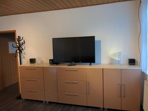 23953270-Ferienwohnung-3-Grebenstein-300x225-4