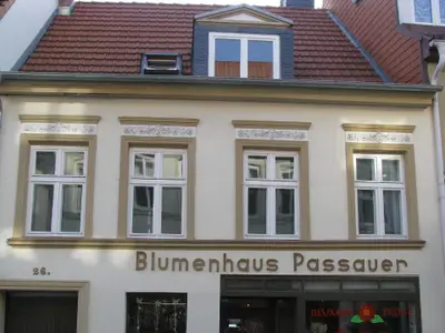 Außenansicht des Gebäudes. Hier gehts hinein