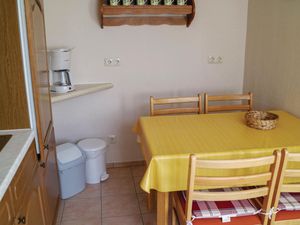 23737499-Ferienwohnung-4-Gresenhorst-300x225-3