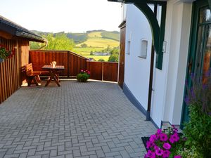 19341336-Ferienwohnung-3-Grevenstein-300x225-3