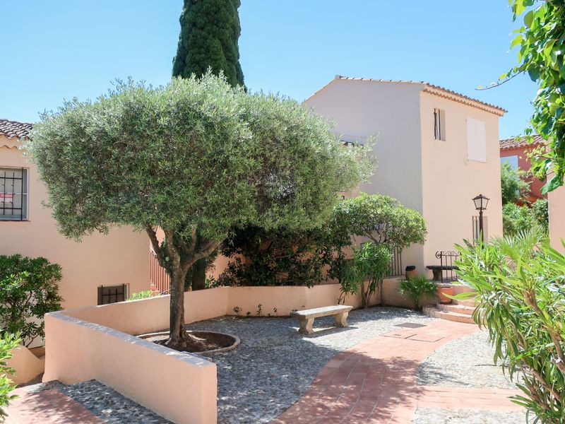 23859139-Ferienwohnung-4-Grimaud-800x600-2