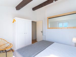 23866632-Ferienwohnung-4-Grimaud-300x225-1