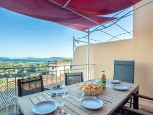 Ferienwohnung für 6 Personen (46 m²) in Grimaud