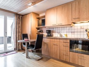 23939304-Ferienwohnung-2-Grindelwald-300x225-1