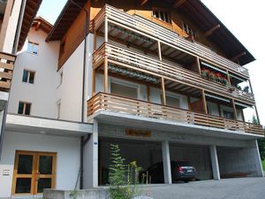 22320743-Ferienwohnung-6-Grindelwald-300x225-1