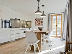 22433529-Ferienwohnung-4-Grindelwald-300x225-3