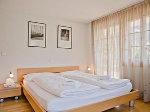 22433517-Ferienwohnung-6-Grindelwald-300x225-5