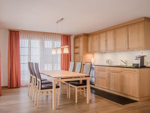 22464391-Ferienwohnung-6-Grindelwald-300x225-5