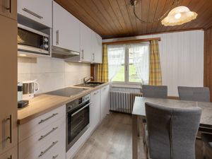 22253441-Ferienwohnung-2-Grindelwald-300x225-3