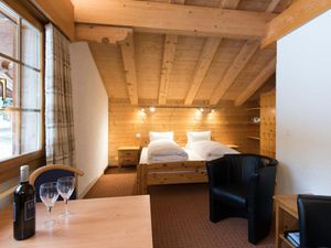 22244175-Ferienwohnung-2-Grindelwald-300x225-3