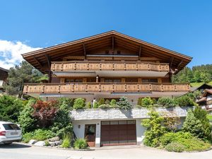 22253099-Ferienwohnung-4-Grindelwald-300x225-1