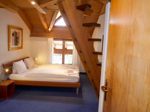 23840289-Ferienwohnung-6-Grindelwald-300x225-5