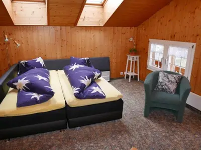 Sofa Bett im Wohnzimmer 