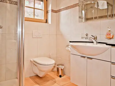 Badezimmer 2