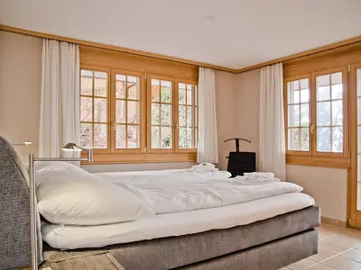 Schlafzimmer 1