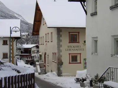Ferienwohnung für 7 Personen (85 m²) in Grins 9/10