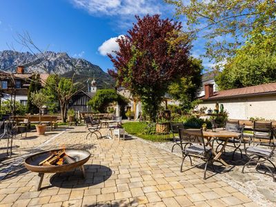 groebming-urlaub_Angermaier-Winklwirt-Gastgarten