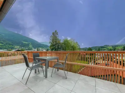 Terrasse / Balkon