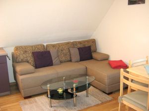 21621225-Ferienwohnung-4-Grömitz-300x225-1