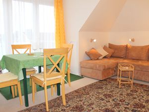 21621547-Ferienwohnung-4-Grömitz-300x225-2