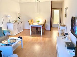 23115585-Ferienwohnung-3-Grömitz-300x225-1