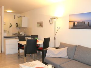 21621681-Ferienwohnung-4-Grömitz-300x225-5