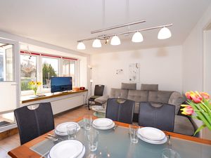 23379653-Ferienwohnung-6-Grömitz-300x225-0