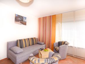 23481700-Ferienwohnung-3-Grömitz-300x225-3