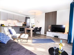 23550768-Ferienwohnung-4-Grömitz-300x225-1