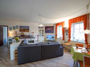 23100051-Ferienwohnung-4-Grömitz-300x225-2