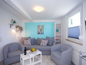 23429772-Ferienwohnung-4-Grömitz-300x225-1