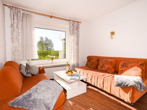 23873887-Ferienwohnung-4-Grömitz-300x225-4