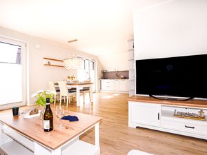 23659616-Ferienwohnung-4-Grömitz-300x225-2