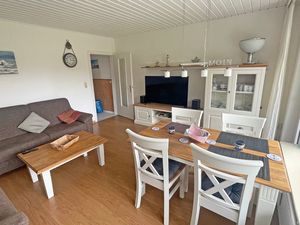 22478023-Ferienwohnung-4-Grömitz-300x225-5