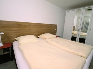 23955199-Ferienwohnung-2-Grömitz-300x225-2