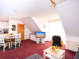 23553044-Ferienwohnung-4-Grömitz-300x225-4