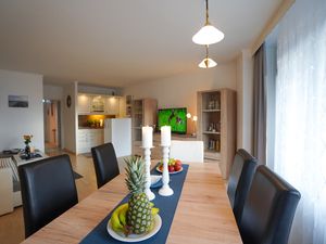 23298176-Ferienwohnung-4-Grömitz-300x225-5