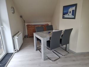 21621603-Ferienwohnung-4-Grömitz-300x225-2