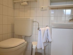 23352325-Ferienwohnung-4-Grömitz-300x225-4