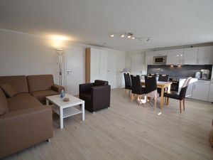 23352585-Ferienwohnung-4-Grömitz-300x225-0