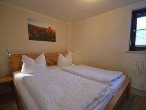 23352585-Ferienwohnung-4-Grömitz-300x225-2